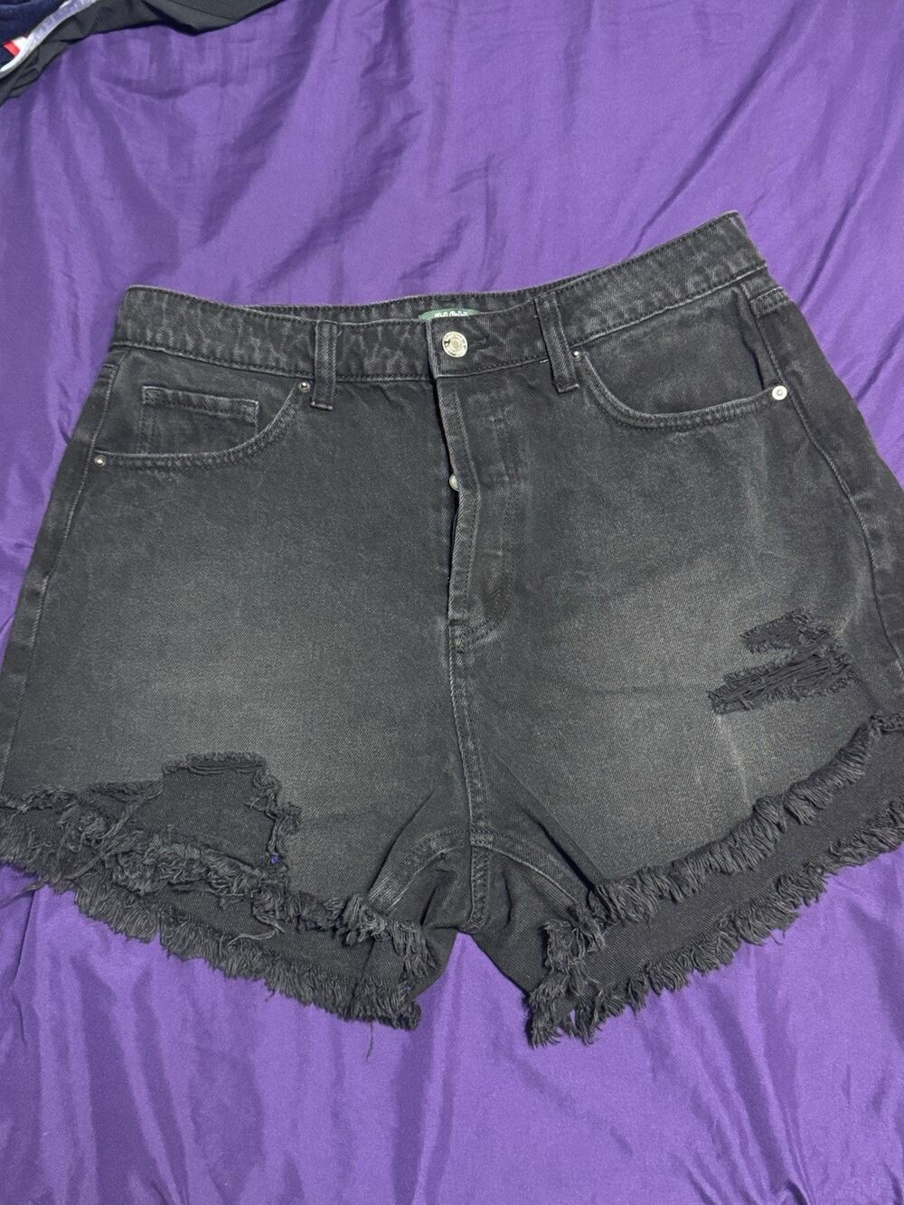 Womens Wild Fable Black High Waisted Distressed Shorts Size 12 EUC Denim Jean